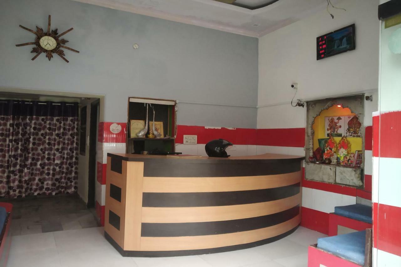 Oyo 29411 Hotel Vanshika Agra (Uttar Pradesh) Exterior foto