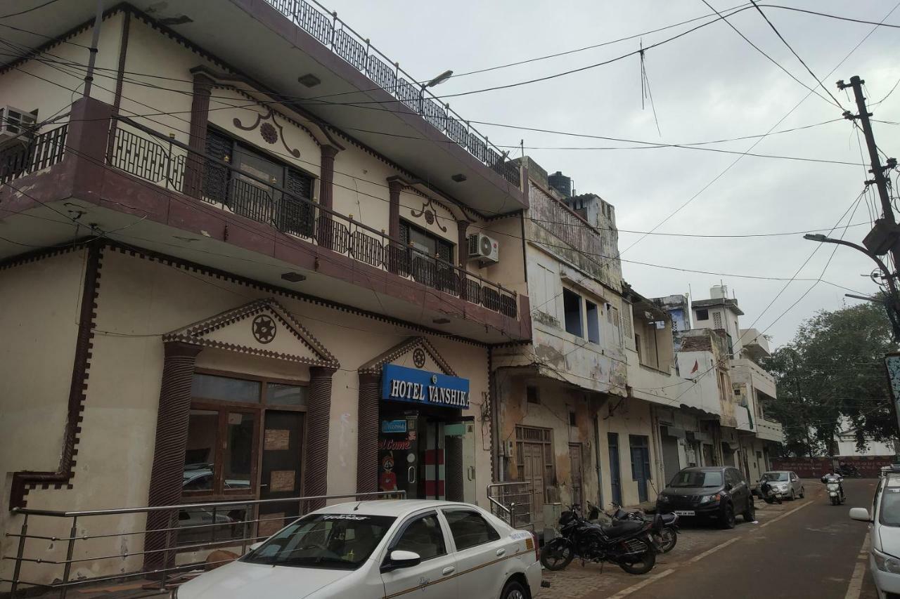 Oyo 29411 Hotel Vanshika Agra (Uttar Pradesh) Exterior foto