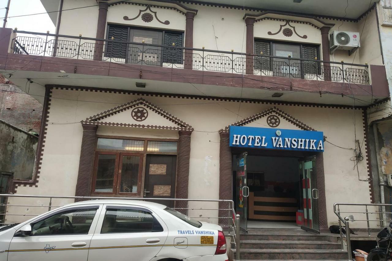 Oyo 29411 Hotel Vanshika Agra (Uttar Pradesh) Exterior foto