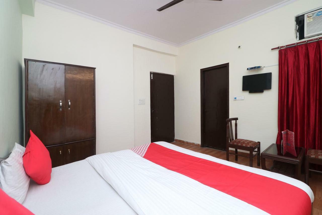Oyo 29411 Hotel Vanshika Agra (Uttar Pradesh) Exterior foto