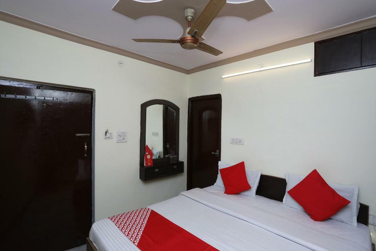Oyo 29411 Hotel Vanshika Agra (Uttar Pradesh) Exterior foto